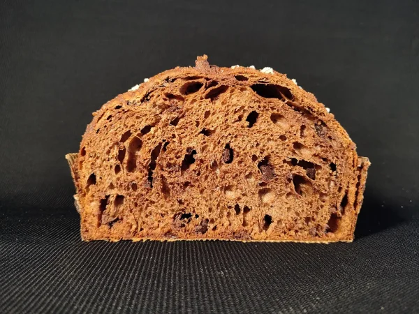 Panettone a tutto cioccolato dettaglio impasto